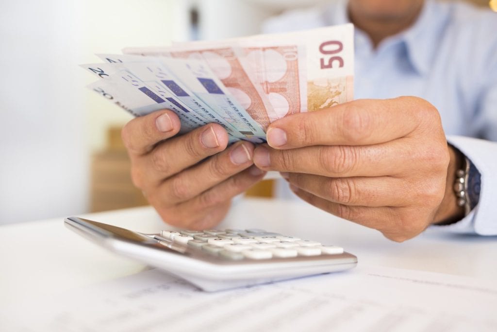 Što su peer to peer zajmovi i kako funkcioniraju Što su peer to peer zajmovi i kako funkcioniraju